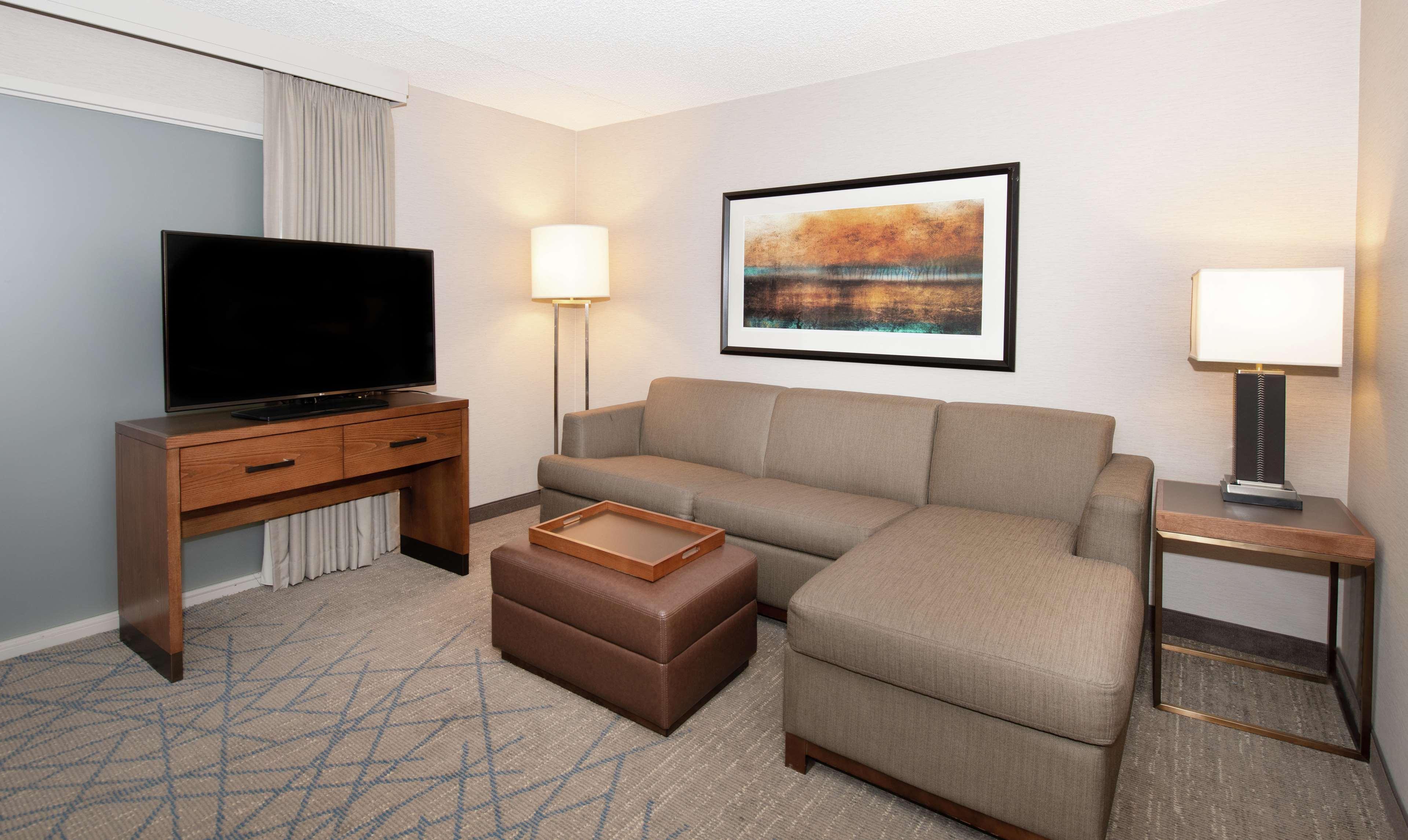 Embassy Suites By Hilton Colorado Springs Dış mekan fotoğraf