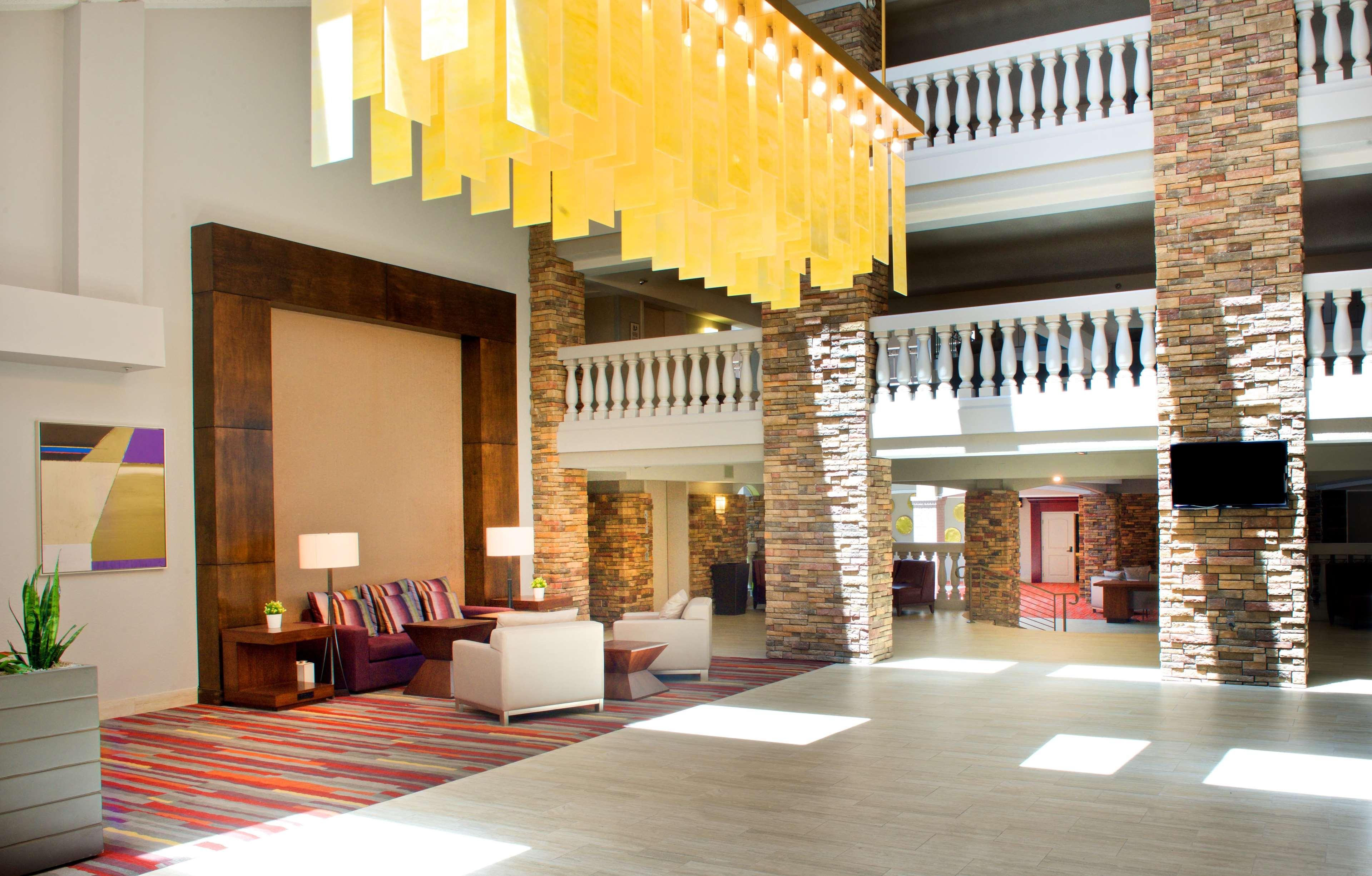 Embassy Suites By Hilton Colorado Springs Dış mekan fotoğraf