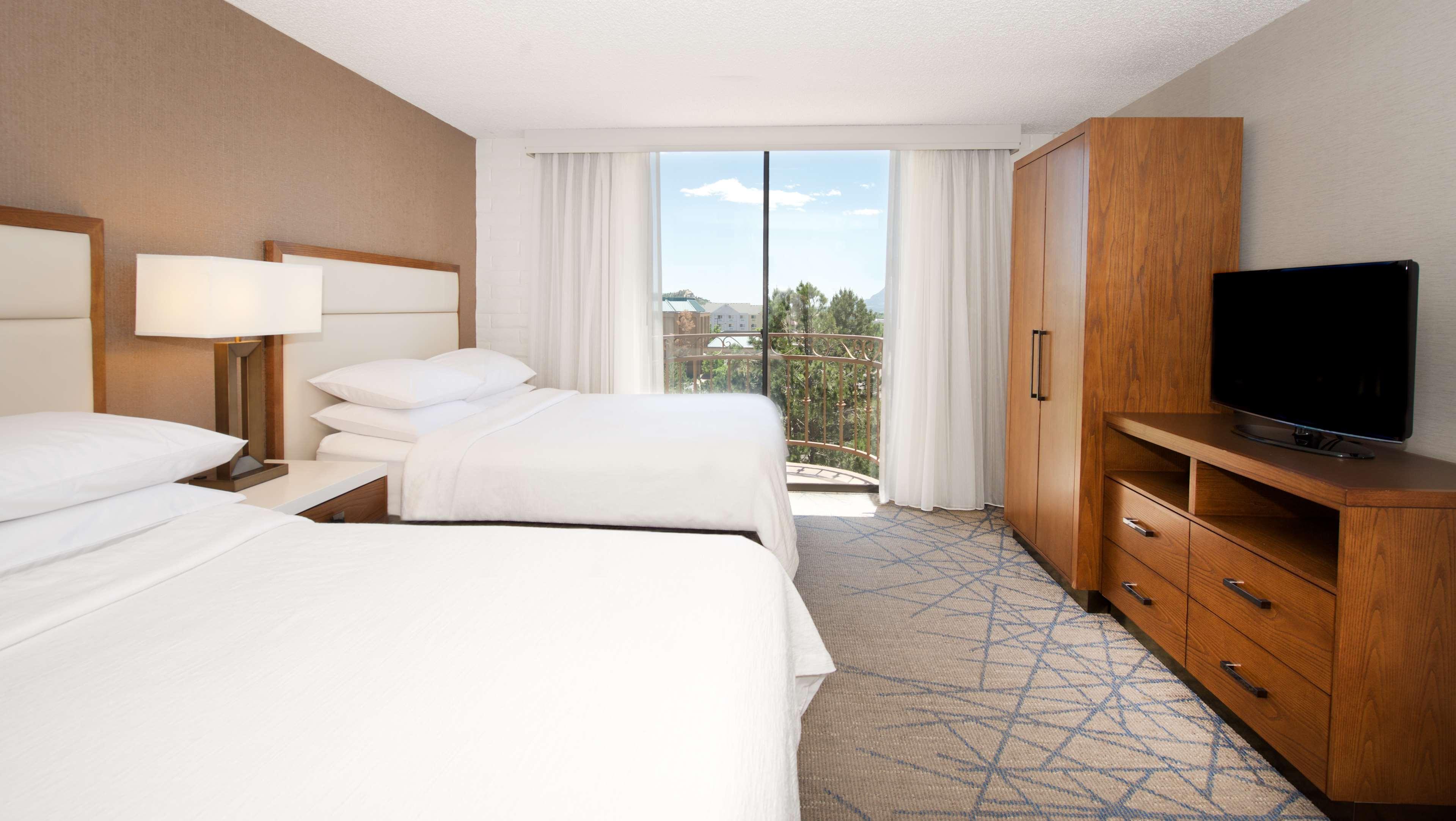 Embassy Suites By Hilton Colorado Springs Dış mekan fotoğraf
