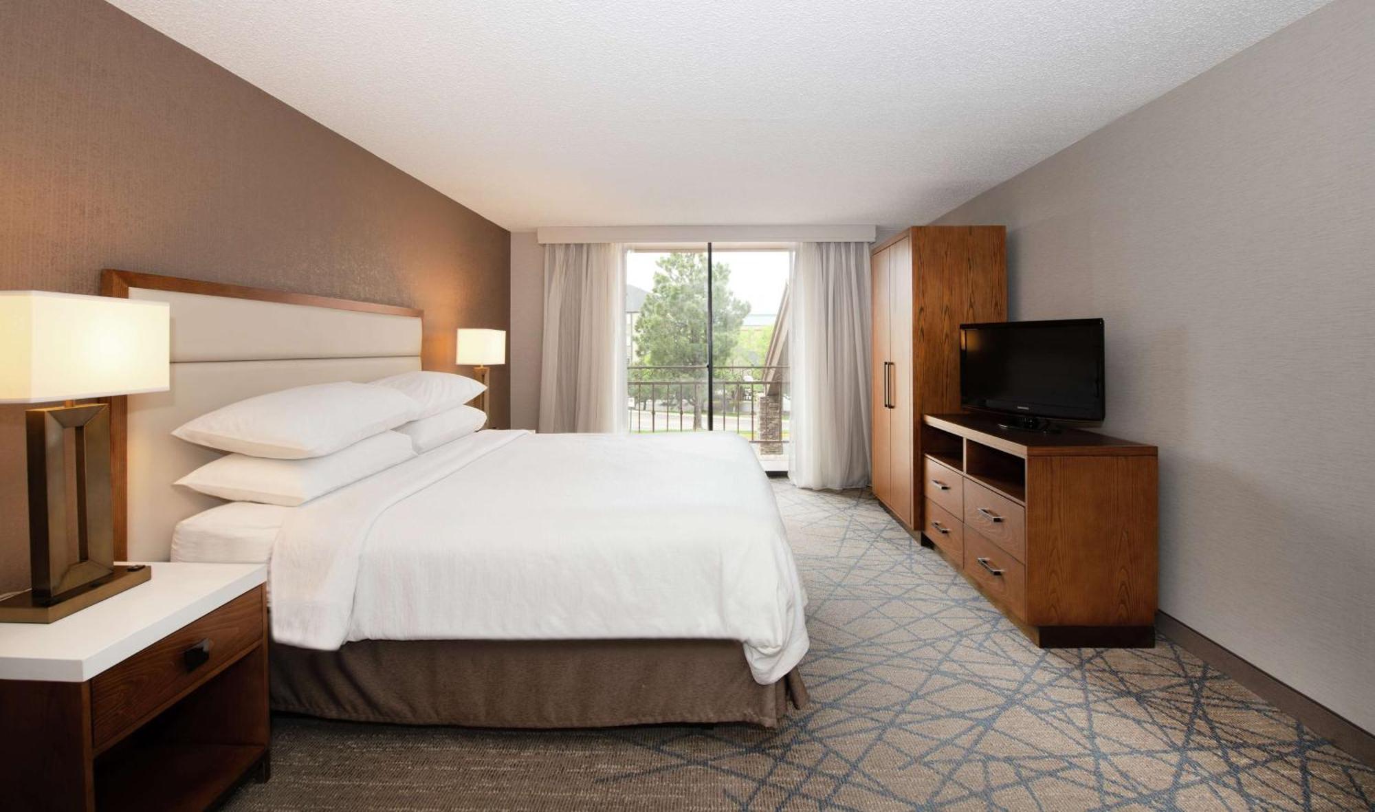 Embassy Suites By Hilton Colorado Springs Dış mekan fotoğraf