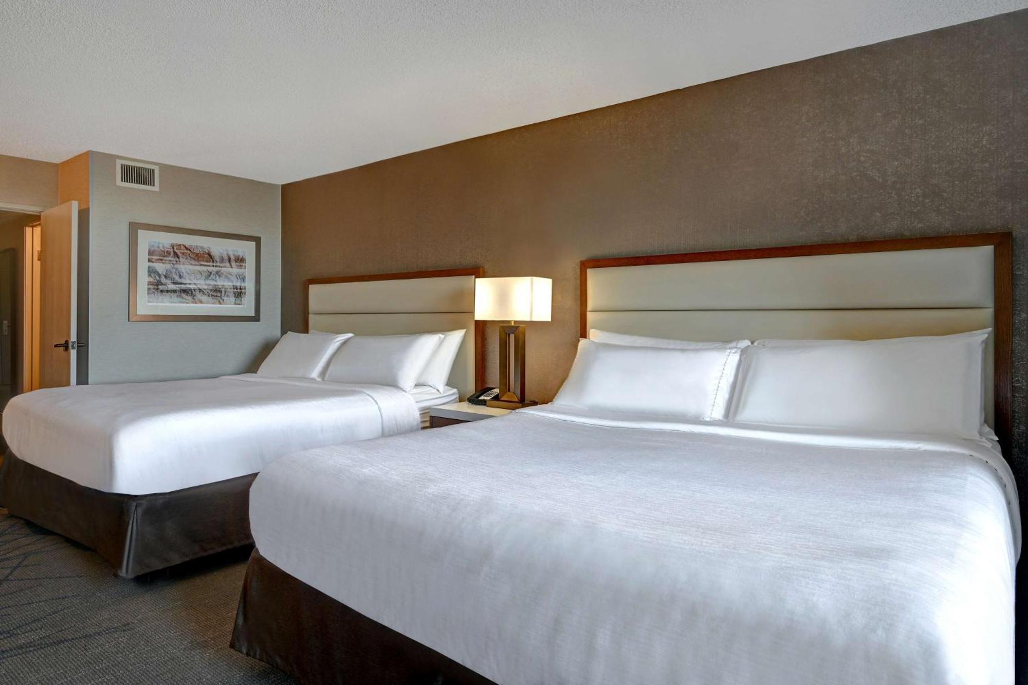 Embassy Suites By Hilton Colorado Springs Dış mekan fotoğraf